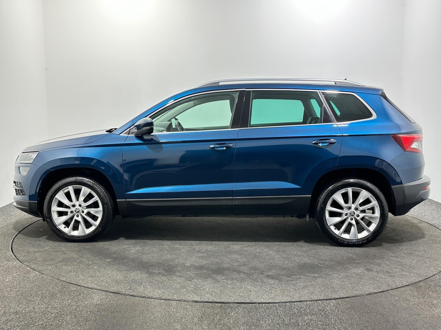 Used Skoda Karoq 2021 for sale - 76878836: Photo 5