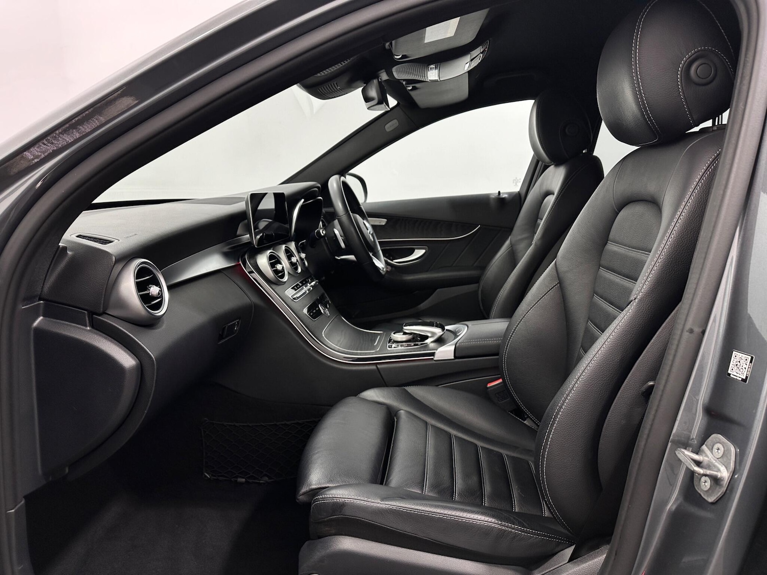 Used Mercedes-Benz C Class for sale - 77898391: Photo 36