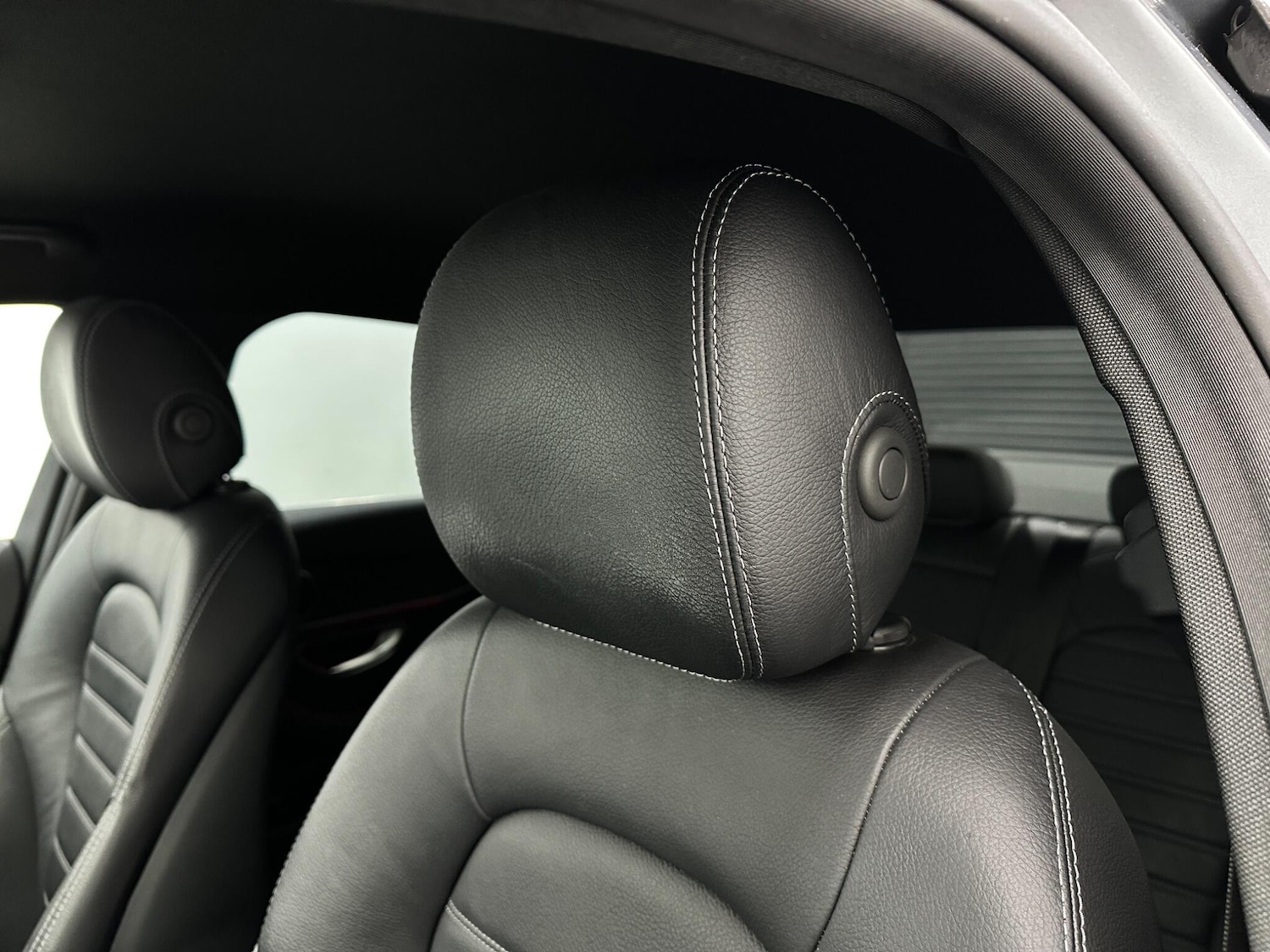 Used Mercedes-Benz C Class for sale - 77898391: Photo 38