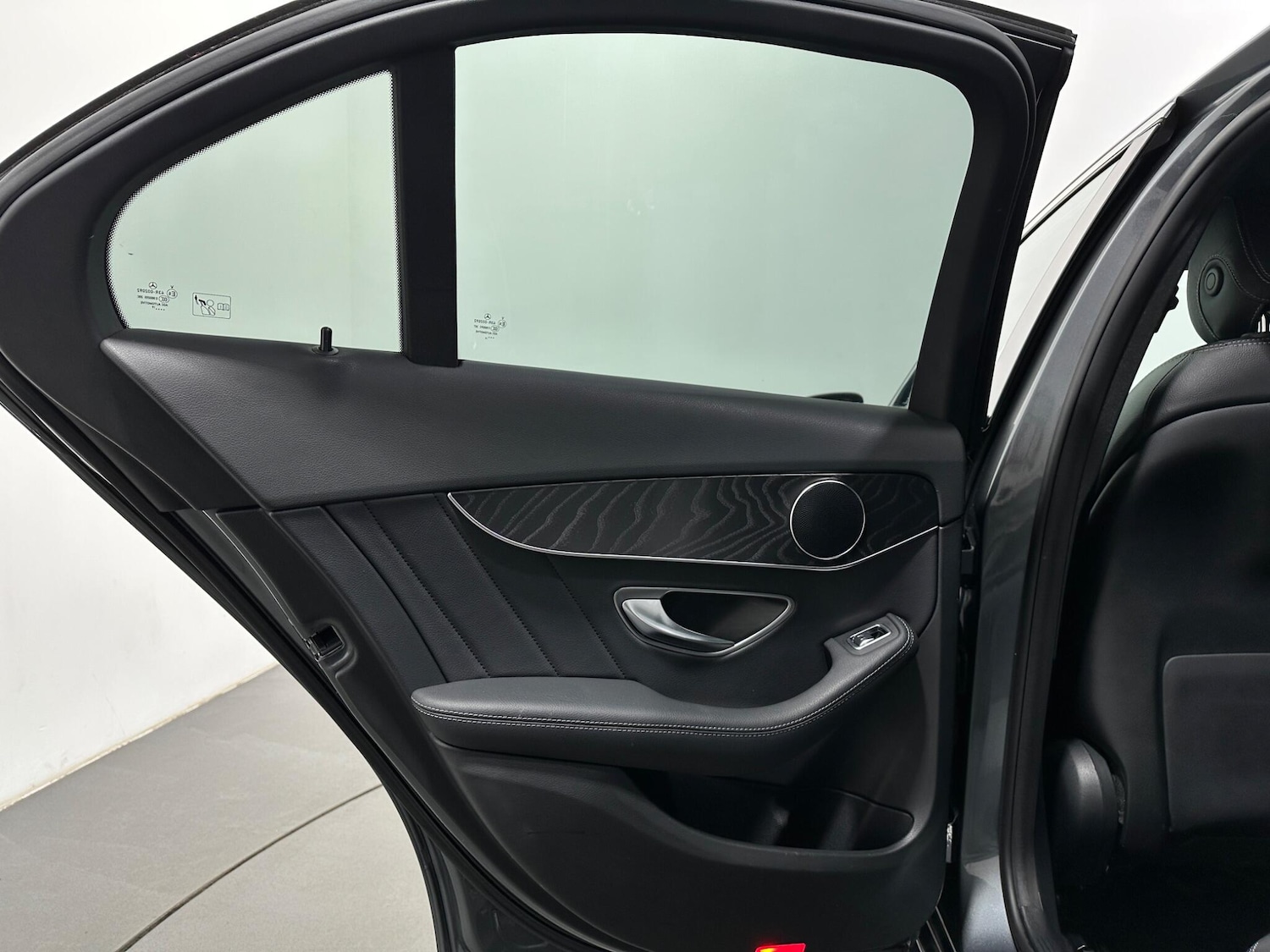 Used Mercedes-Benz C Class for sale - 77898391: Photo 42