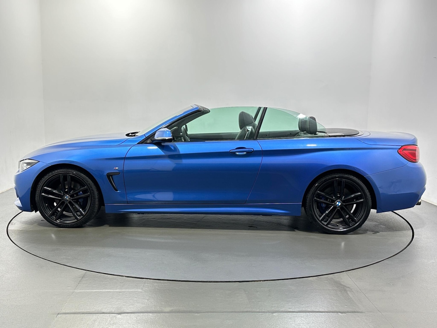Used BMW 4 Series 2018 for sale - 77292003: Photo 5