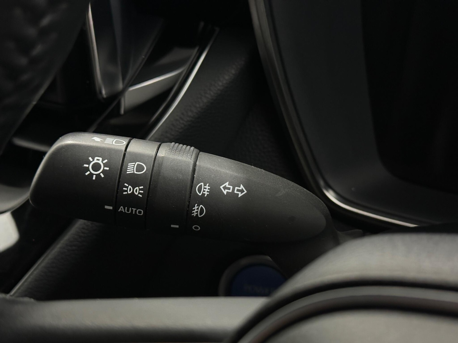 Used Toyota Corolla for sale - 77215719: Photo 12