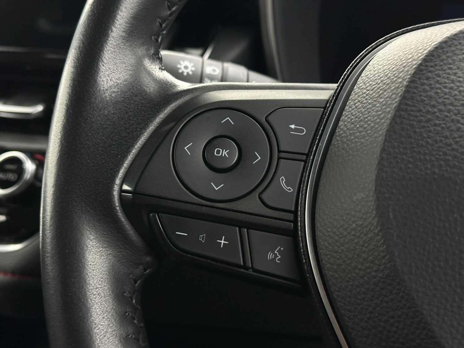 Used Toyota Corolla for sale - 77215719: Photo 13