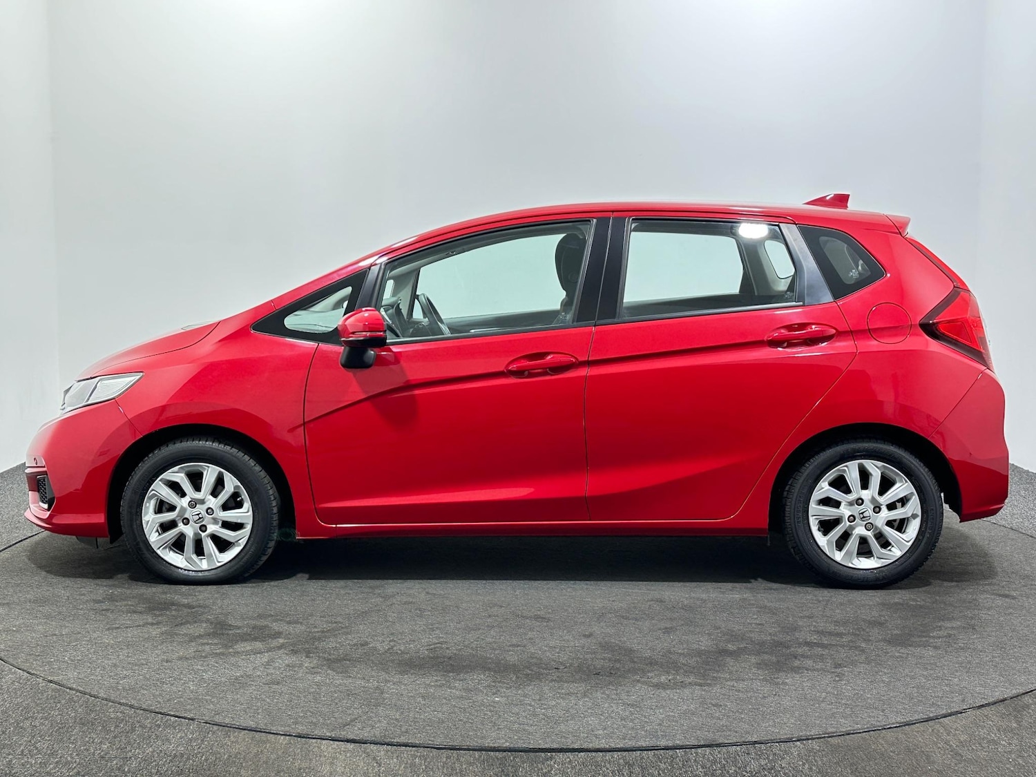 Used Honda Jazz 2020 for sale - 76878581: Photo 5