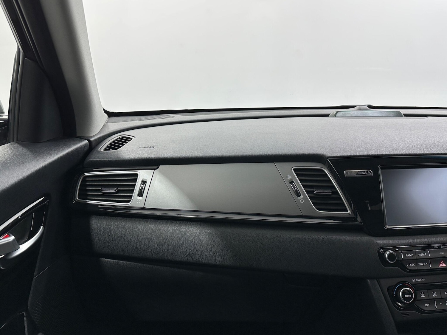 Used Kia Niro for sale - 76886561: Photo 27