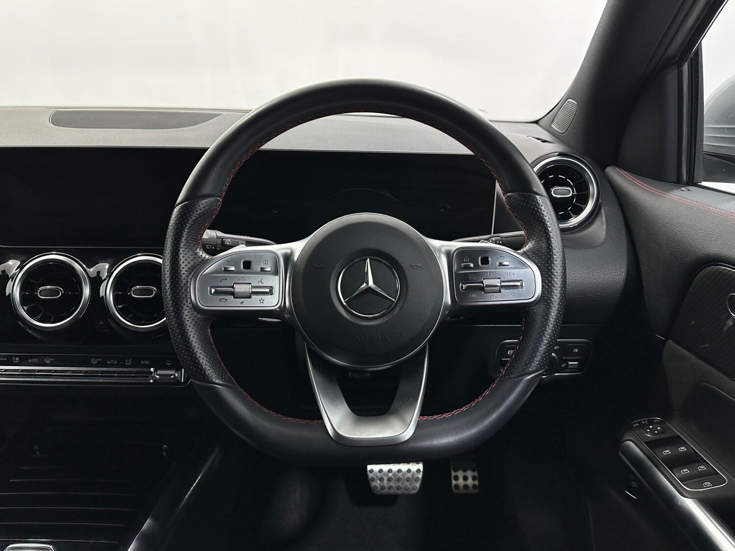 Used Mercedes-Benz GLA 2020 for sale - 77908986: Photo 13