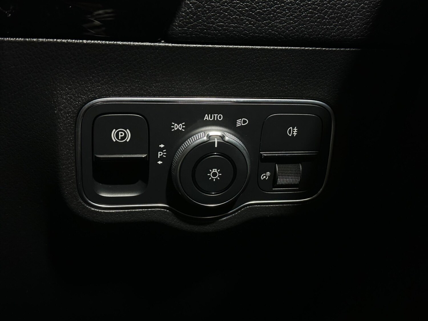 Used Mercedes-Benz GLA 2020 for sale - 77908986: Photo 18