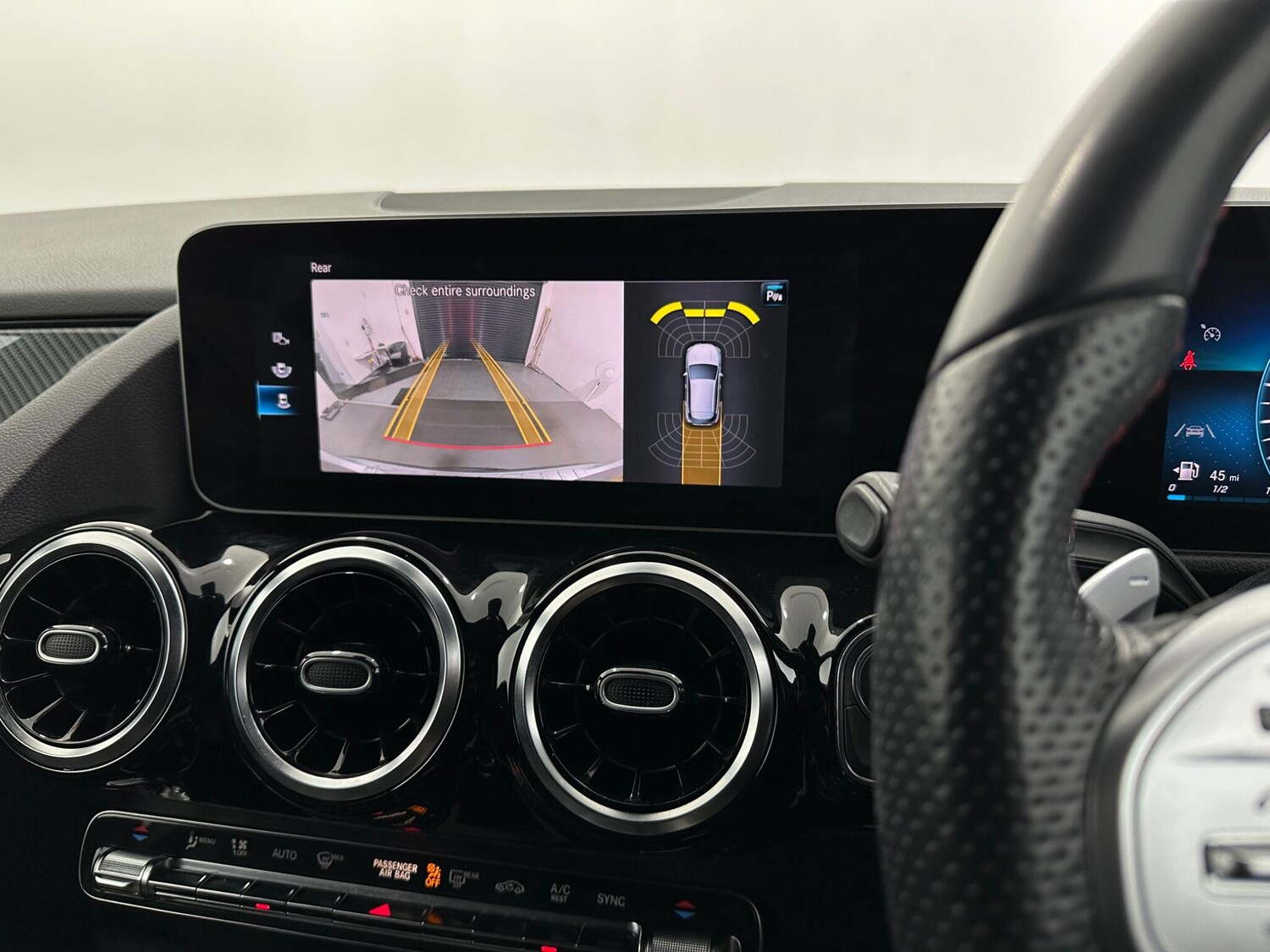 Used Mercedes-Benz GLA 2020 for sale - 77908986: Photo 24