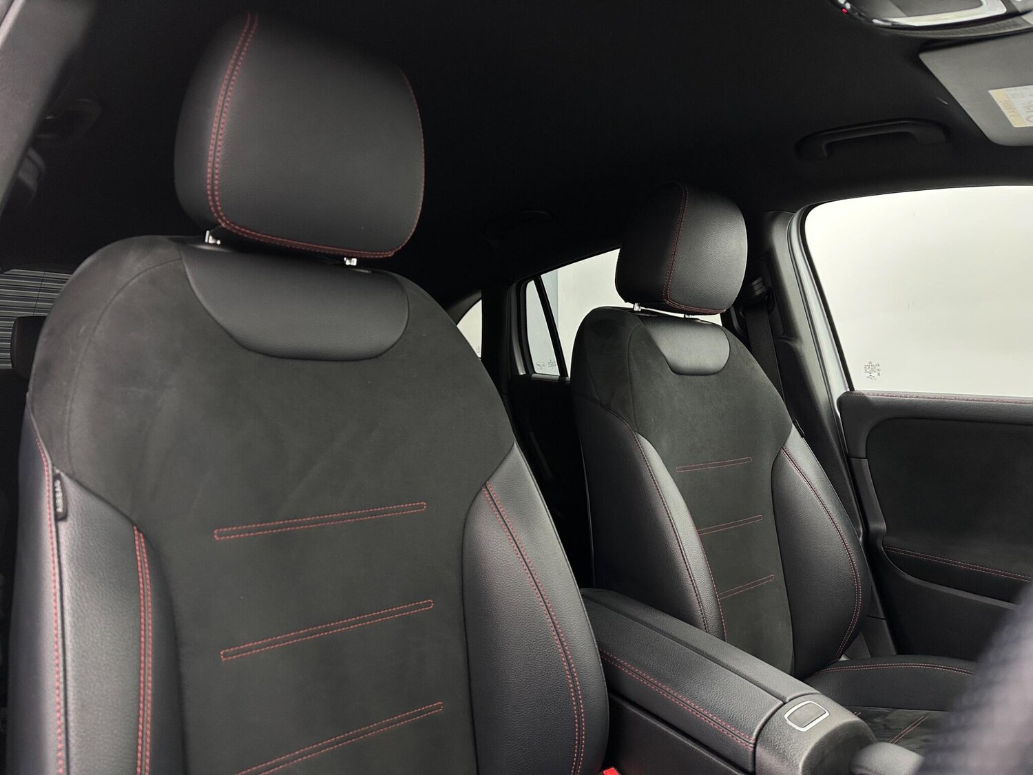 Used Mercedes-Benz GLA 2020 for sale - 77908986: Photo 35