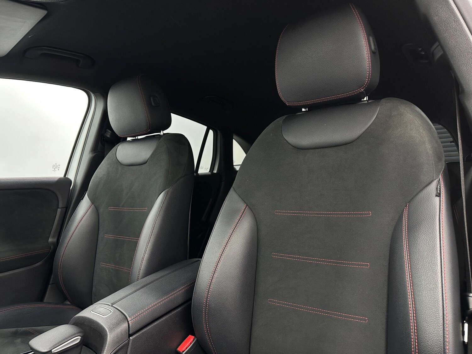 Used Mercedes-Benz GLA 2020 for sale - 77908986: Photo 38