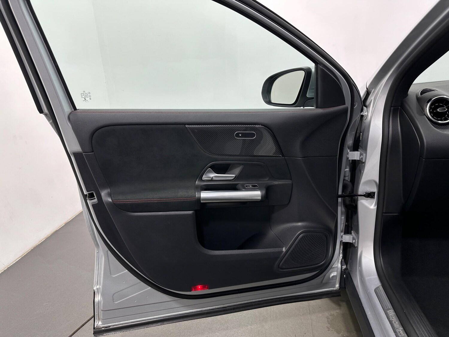 Used Mercedes-Benz GLA 2020 for sale - 77908986: Photo 39