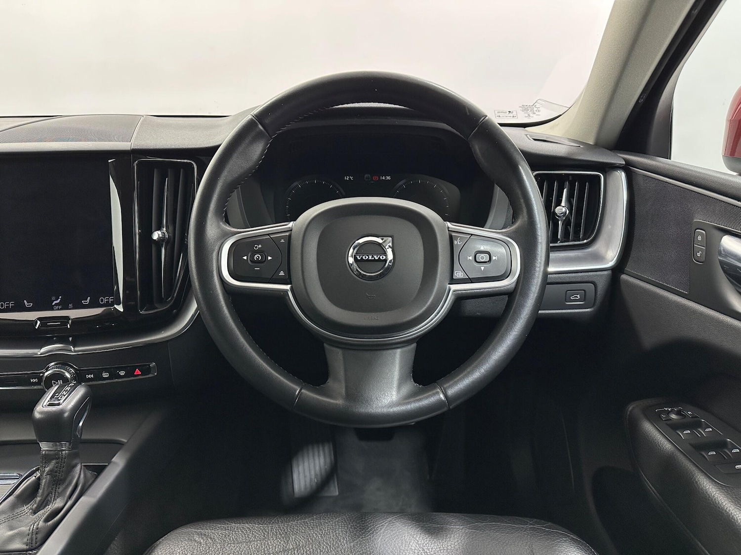 Used Volvo XC60 2018 for sale - 77304975: Photo 13