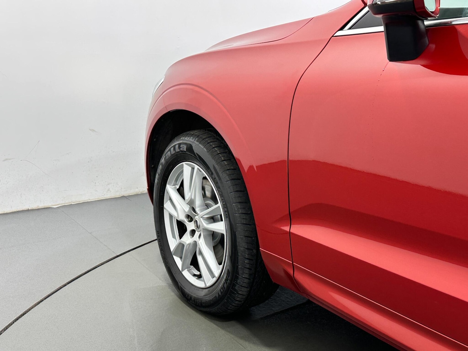 Used Volvo XC60 2018 for sale - 77304975: Photo 51