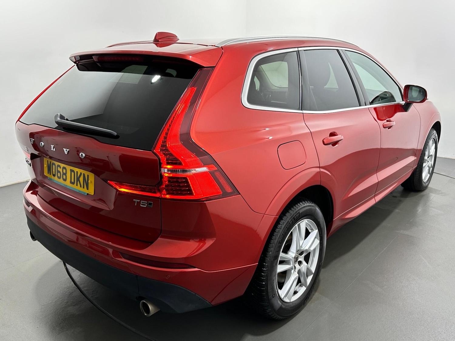 Used Volvo XC60 2018 for sale - 77304975: Photo 52