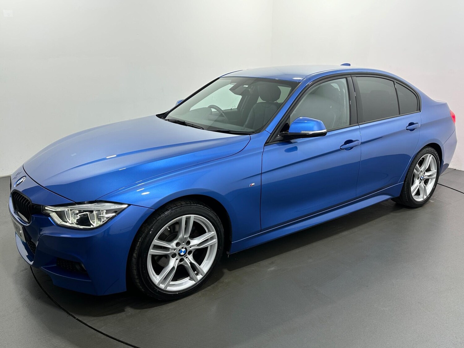Used BMW 3 Series 2018 for sale - 76927035: Photo 51