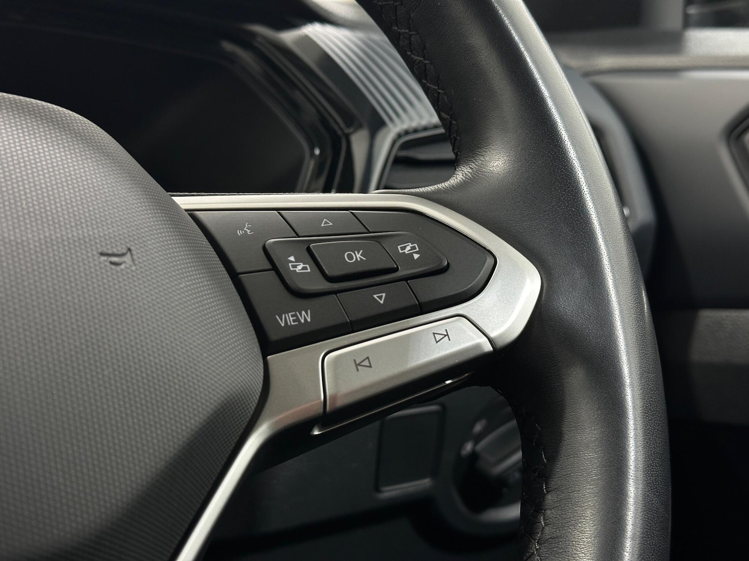 Used Volkswagen T-Cross 2022 for sale - 77230360: Photo 14