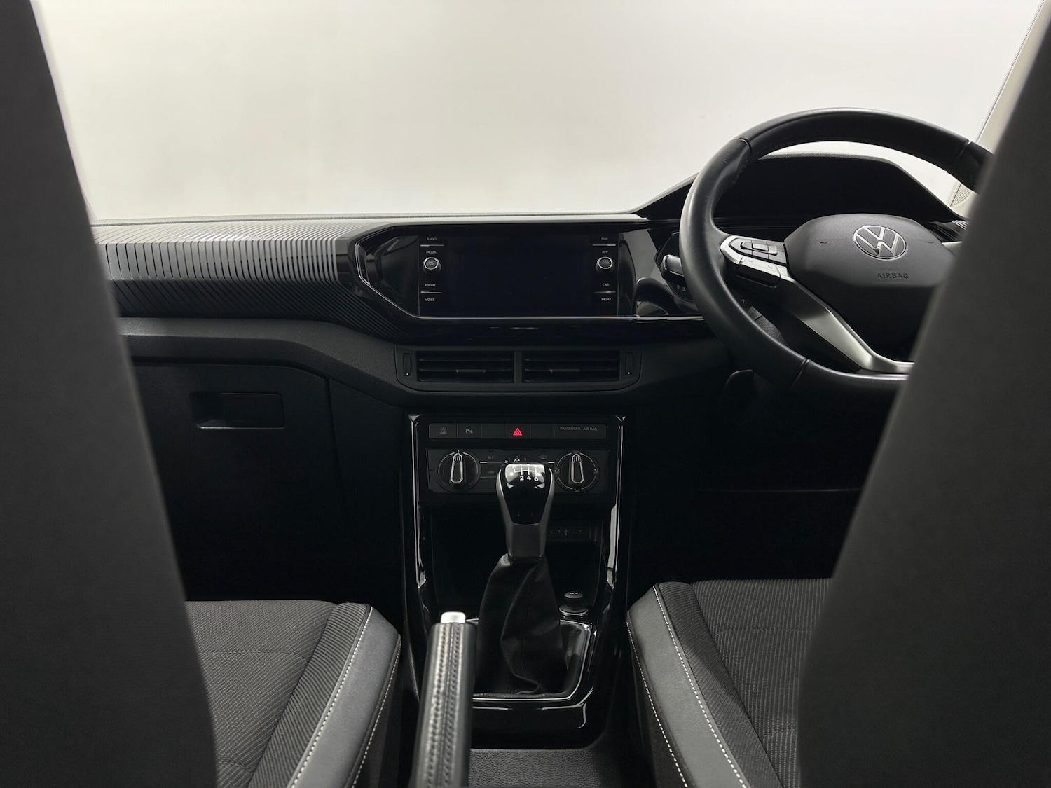 Used Volkswagen T-Cross 2022 for sale - 77230360: Photo 18