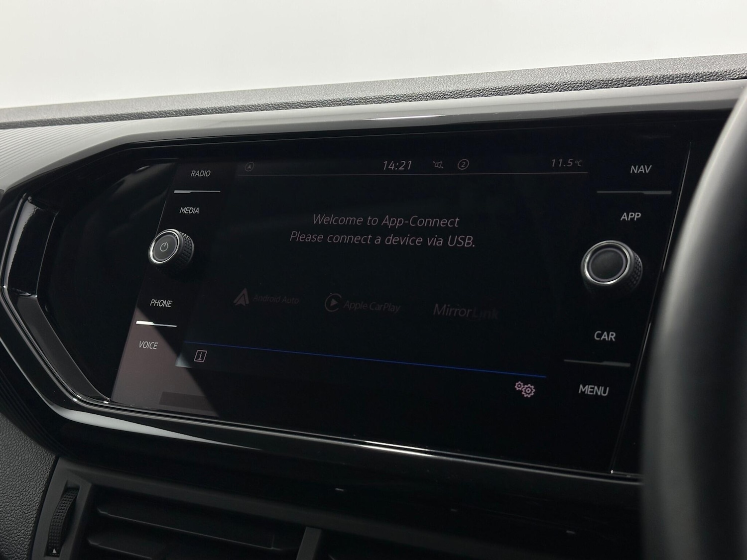 Used Volkswagen T-Cross 2022 for sale - 77230360: Photo 20