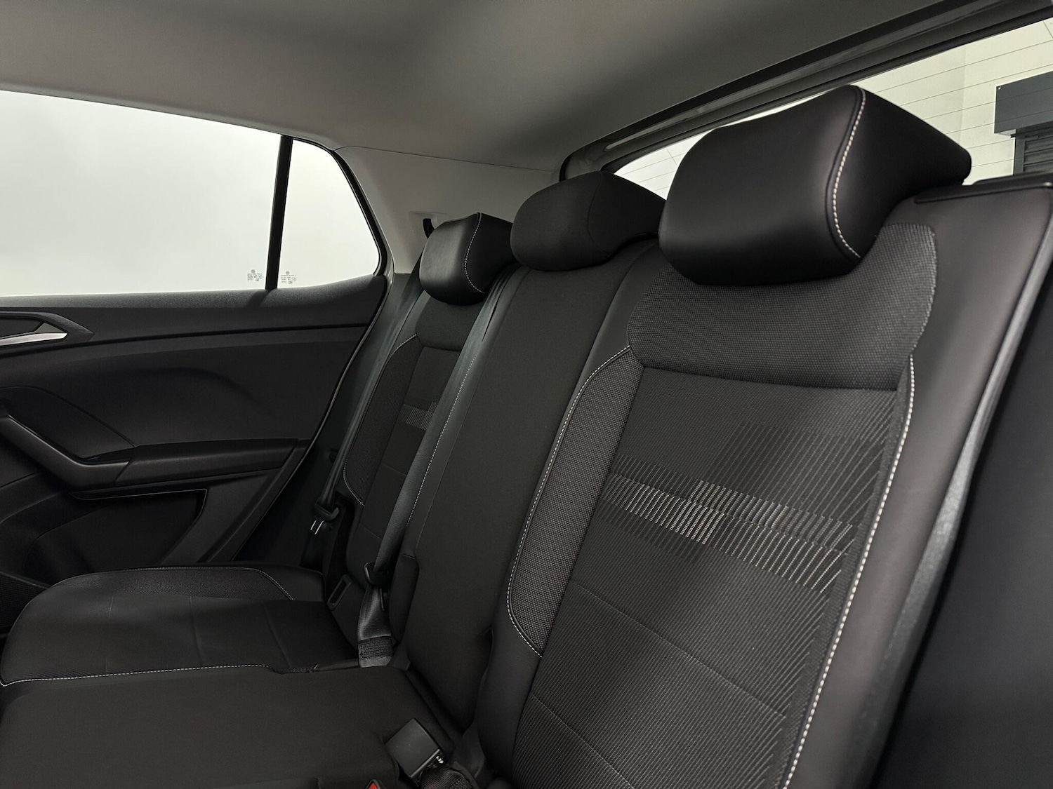 Used Volkswagen T-Cross 2022 for sale - 77230360: Photo 35