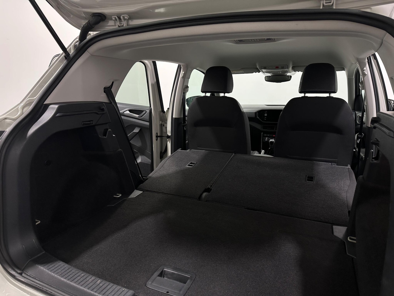 Used Volkswagen T-Cross 2022 for sale - 77230360: Photo 41