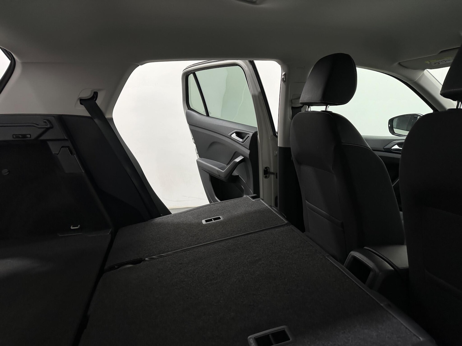 Used Volkswagen T-Cross 2022 for sale - 77230360: Photo 42