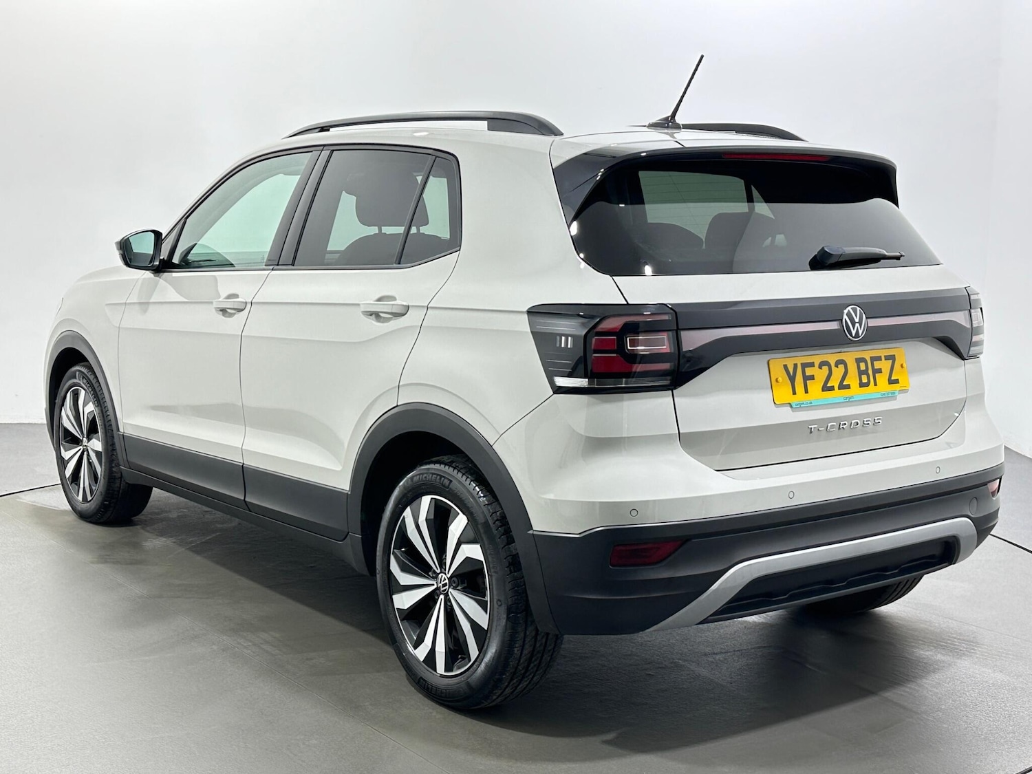 Used Volkswagen T-Cross 2022 for sale - 77230360: Photo 6