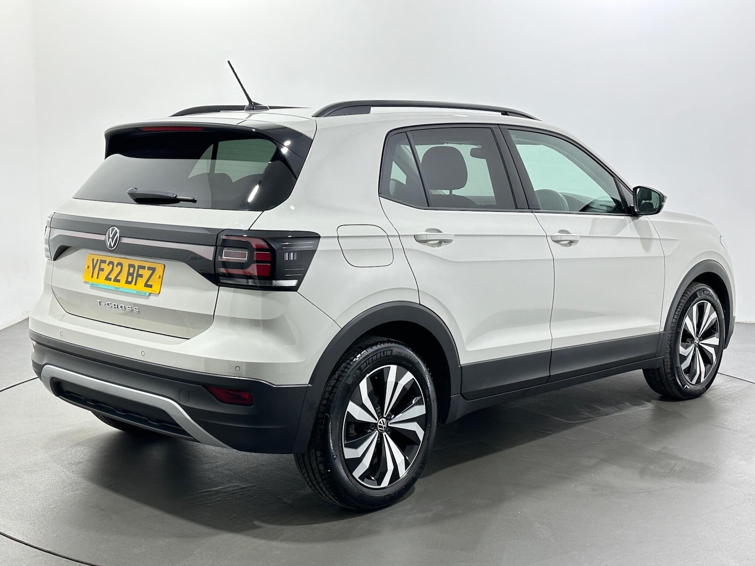 Used Volkswagen T-Cross 2022 for sale - 77230360: Photo 8