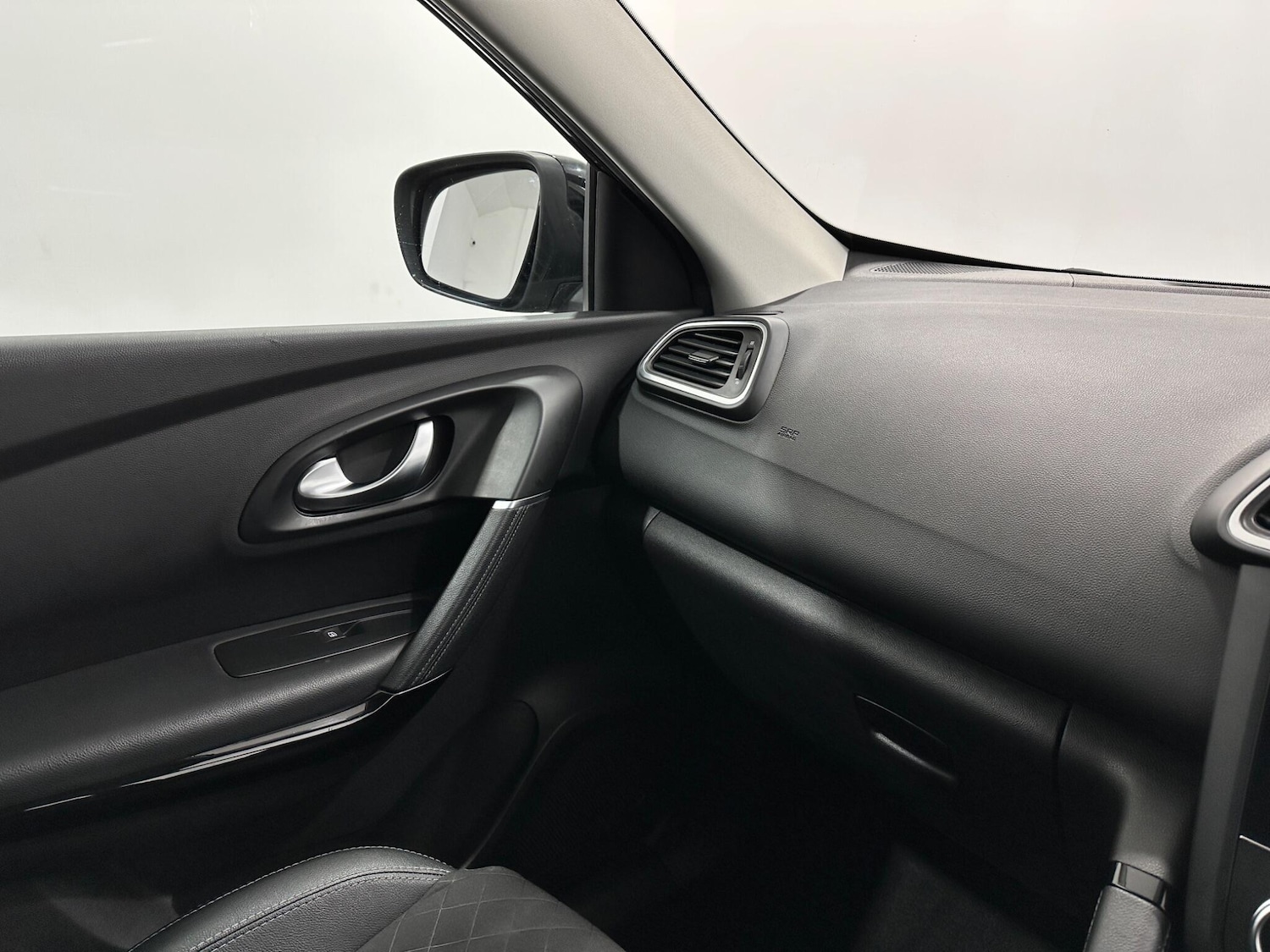 Used Renault Kadjar for sale - 77599138: Photo 24