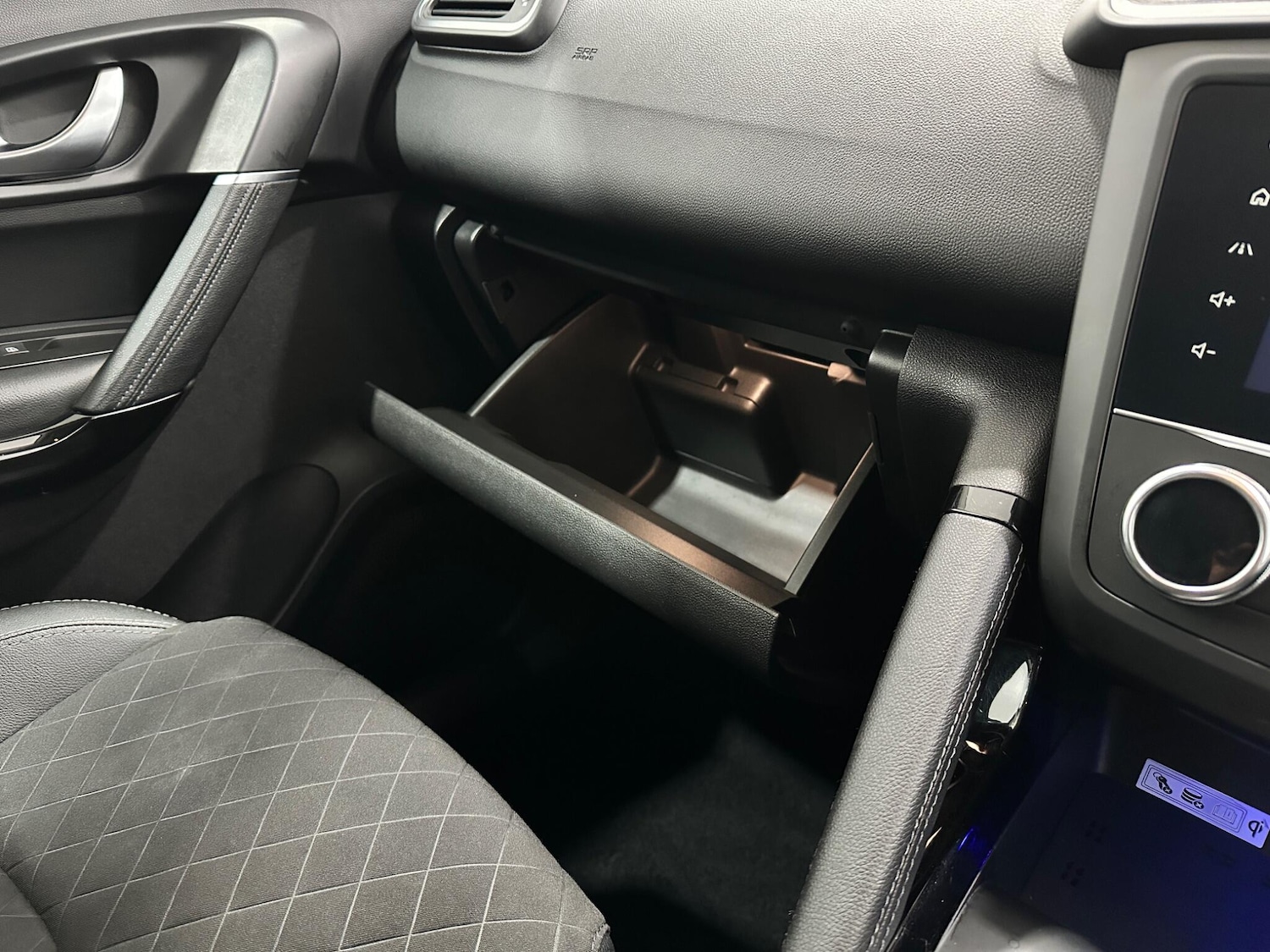 Used Renault Kadjar for sale - 77599138: Photo 25