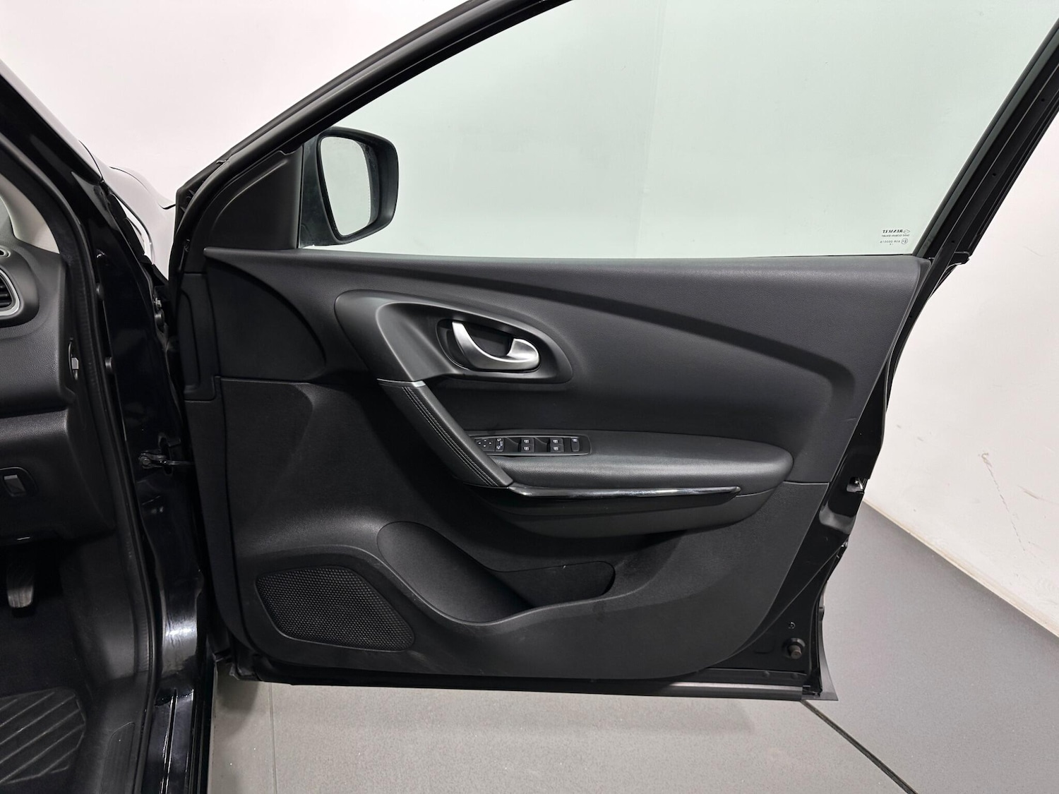 Used Renault Kadjar for sale - 77599138: Photo 31