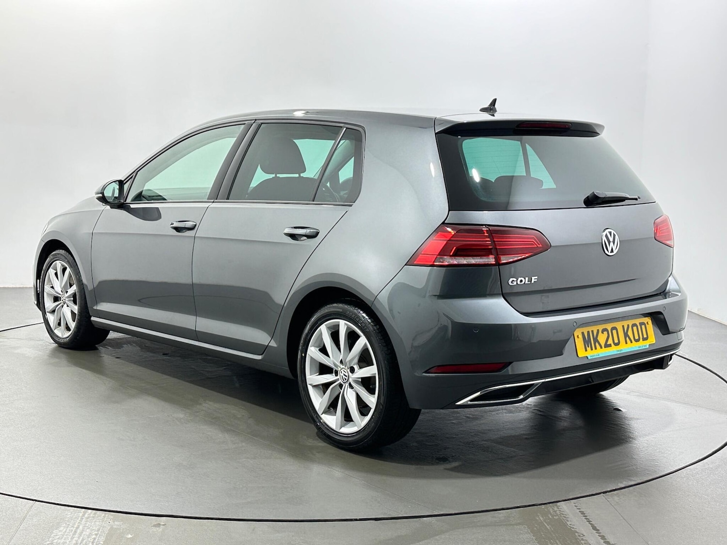 Used Volkswagen Golf 2020 for sale - 77411108: Photo 6