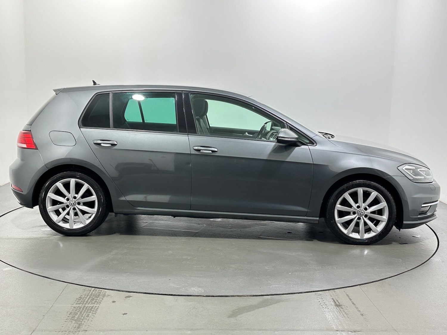 Used Volkswagen Golf 2020 for sale - 77411108: Photo 9