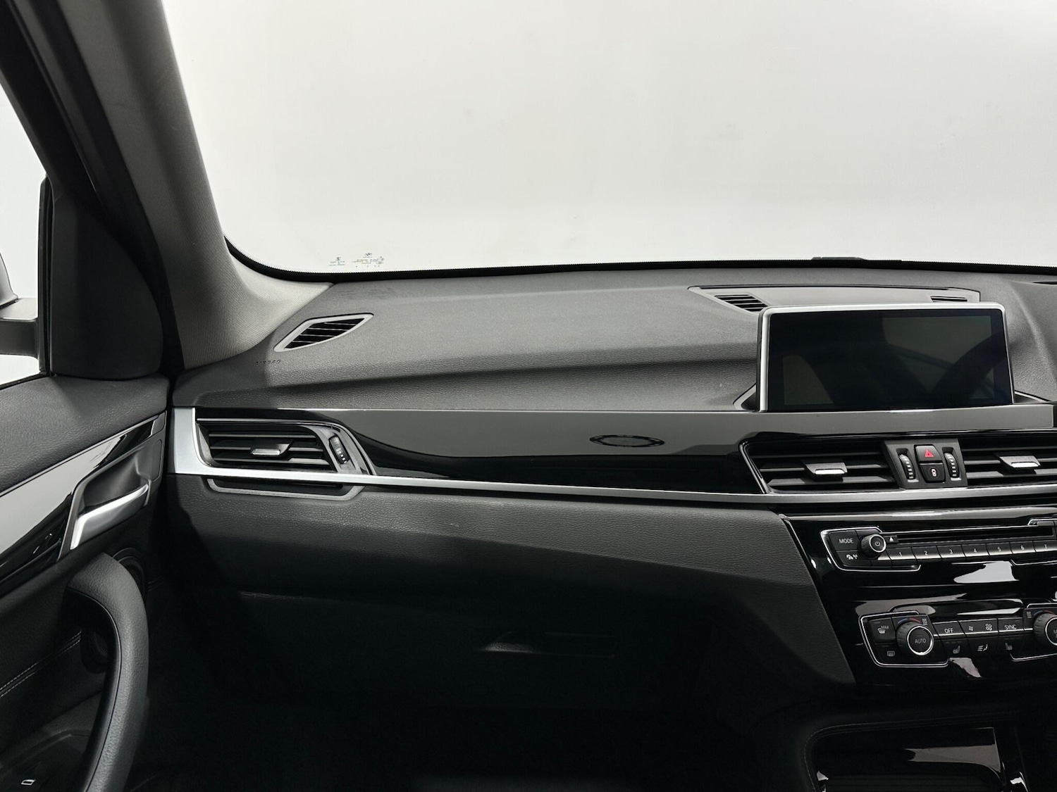 Used BMW X1 for sale - 77753299: Photo 30