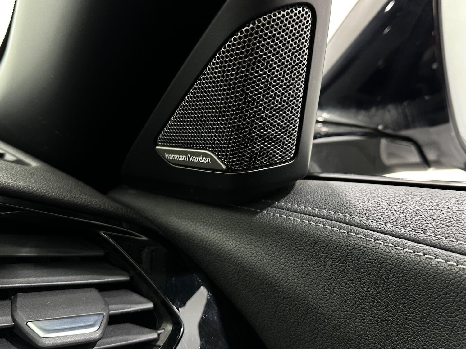 Used BMW Z4 2019 for sale - 77599129: Photo 18