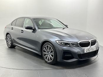Used BMW 3 Series 2021 for sale - 78901926: Photo