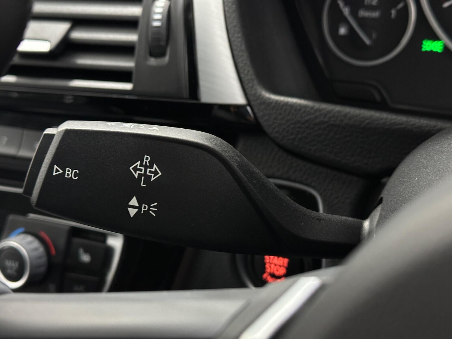 Used BMW 3 Series 2019 for sale - 77469075: Photo 13