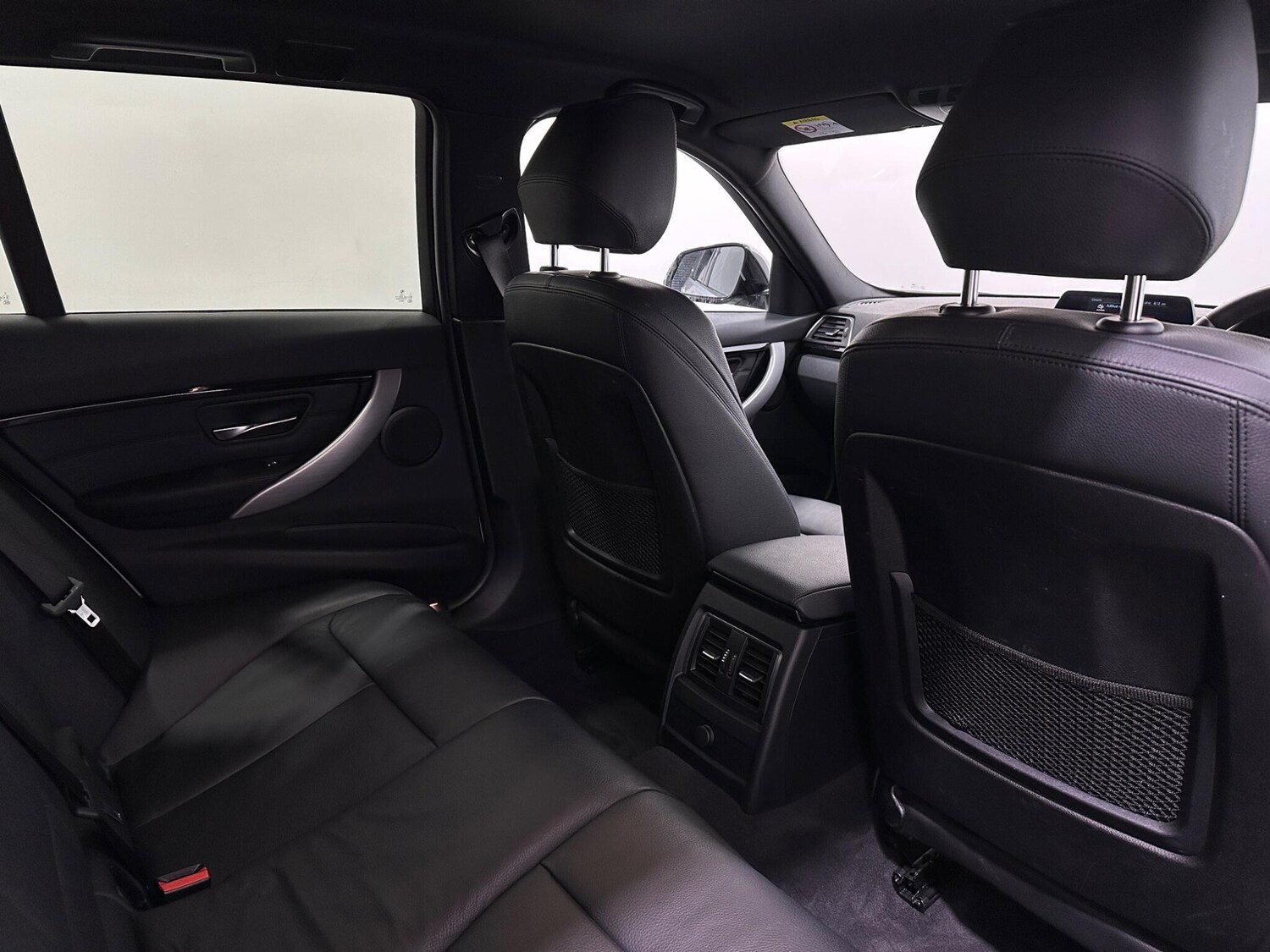 Used BMW 3 Series 2019 for sale - 77469075: Photo 41