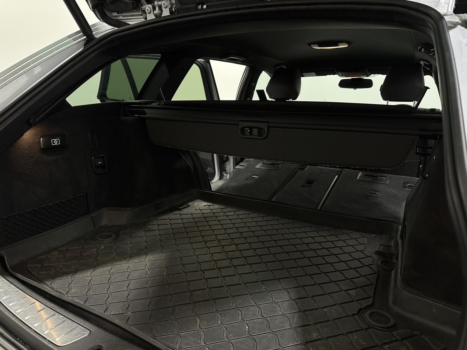 Used BMW 3 Series 2019 for sale - 77469075: Photo 45