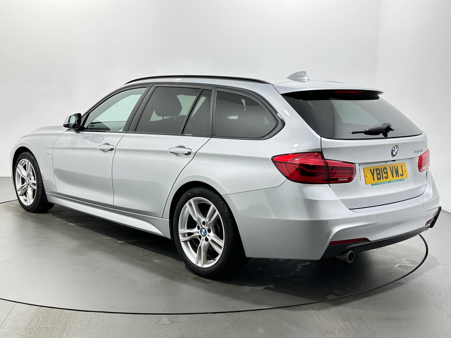 Used BMW 3 Series 2019 for sale - 77469075: Photo 6