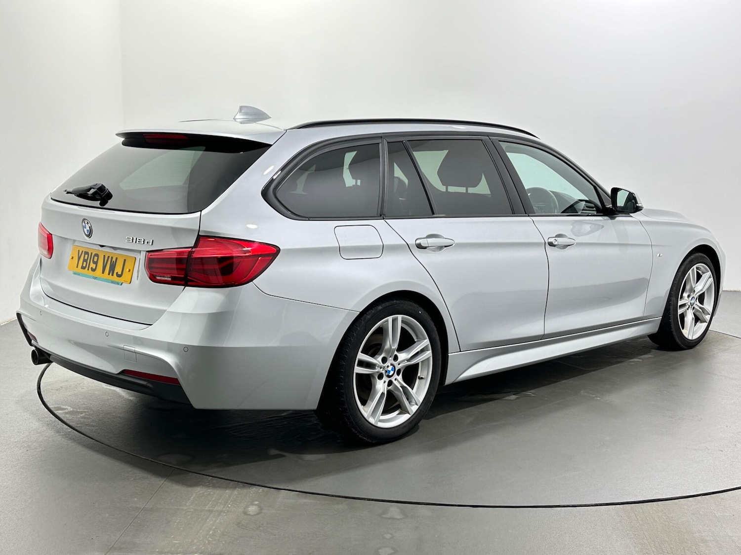 Used BMW 3 Series 2019 for sale - 77469075: Photo 8