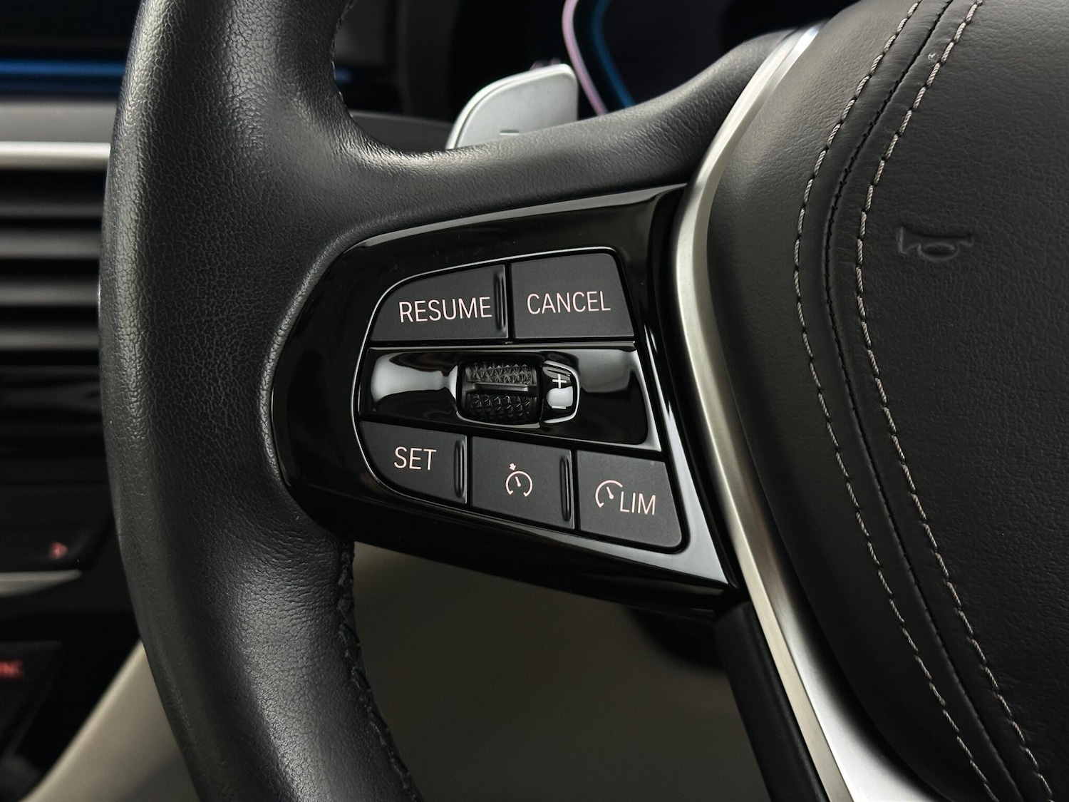 Used BMW 5 Series 2021 for sale - 77202855: Photo 14