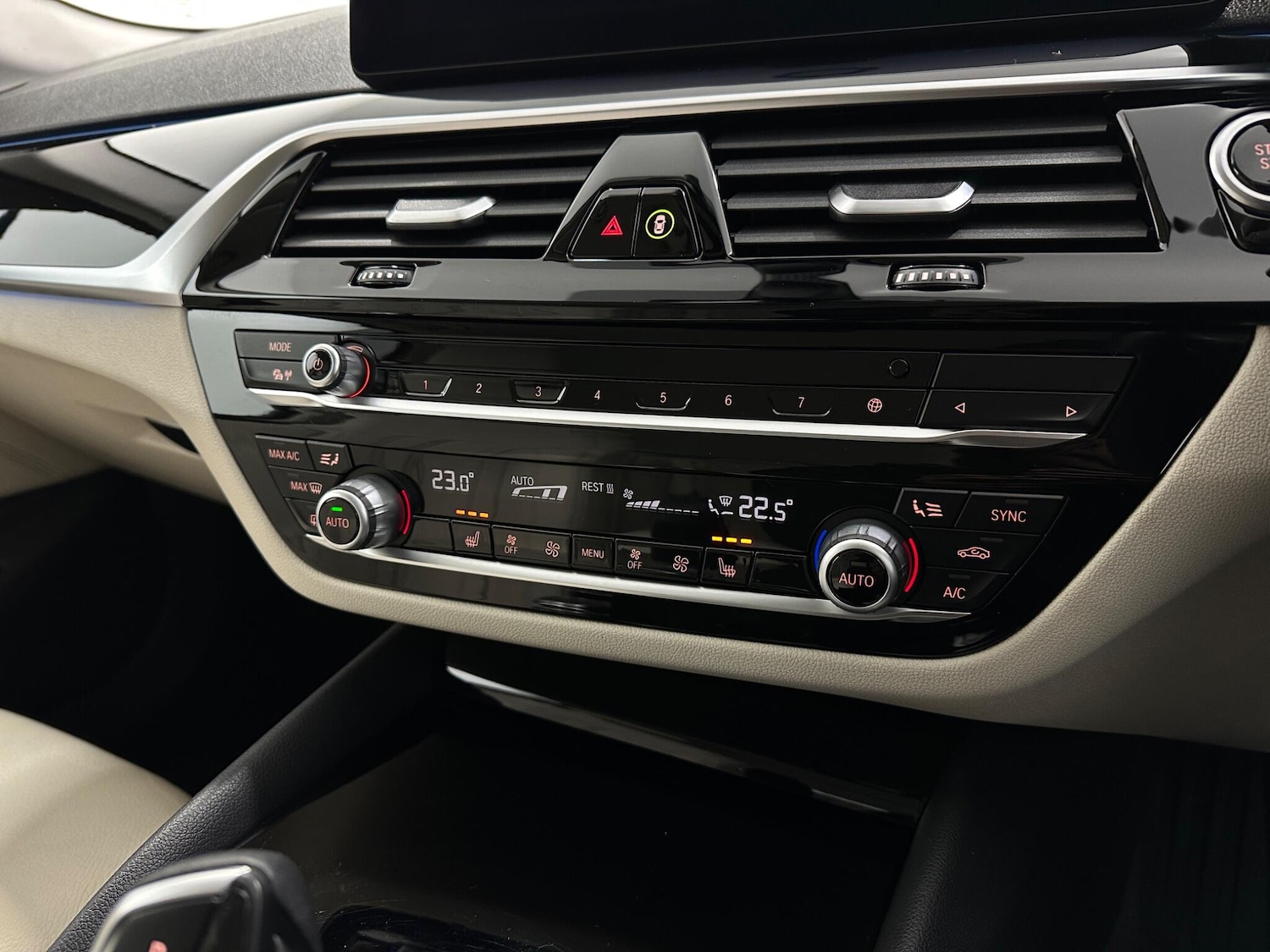 Used BMW 5 Series 2021 for sale - 77202855: Photo 21