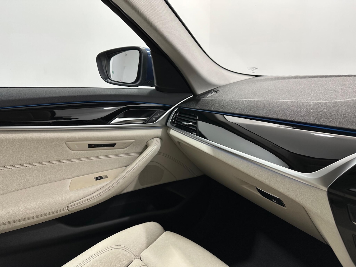 Used BMW 5 Series 2021 for sale - 77202855: Photo 27