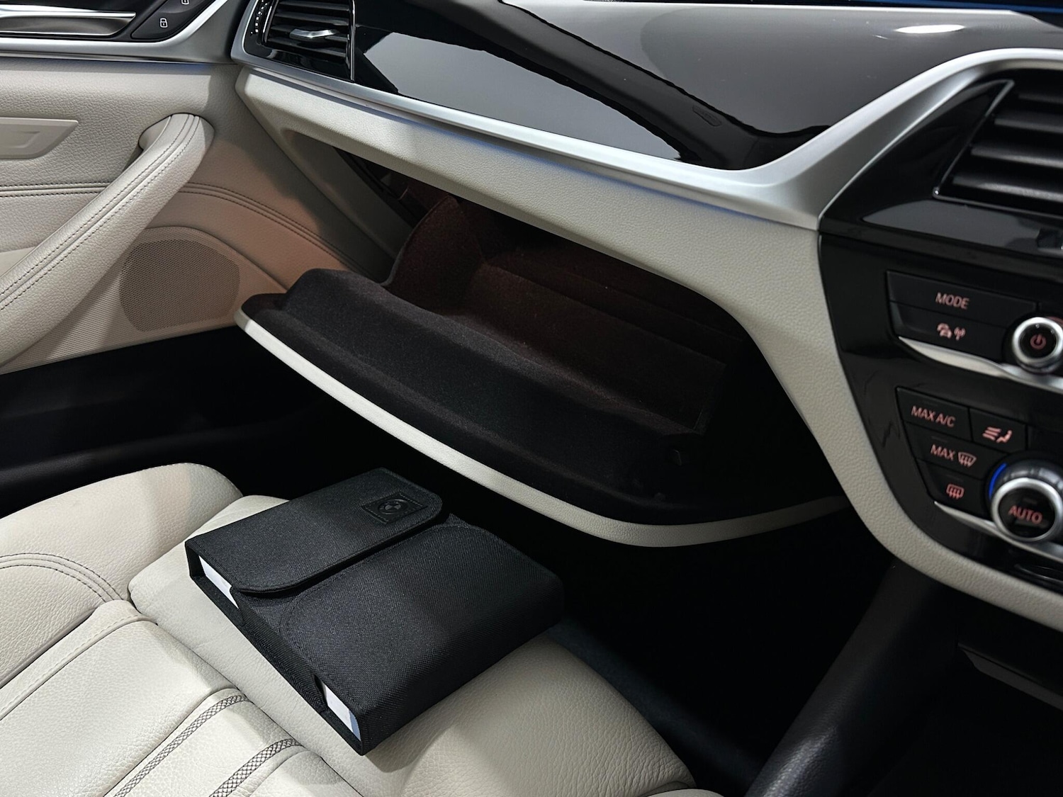 Used BMW 5 Series 2021 for sale - 77202855: Photo 28