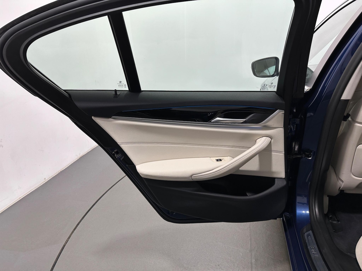 Used BMW 5 Series 2021 for sale - 77202855: Photo 40