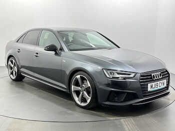 (19) - 2.0 TFSI 35 Black Edition S Tronic Euro 6 (s/s) 4dr