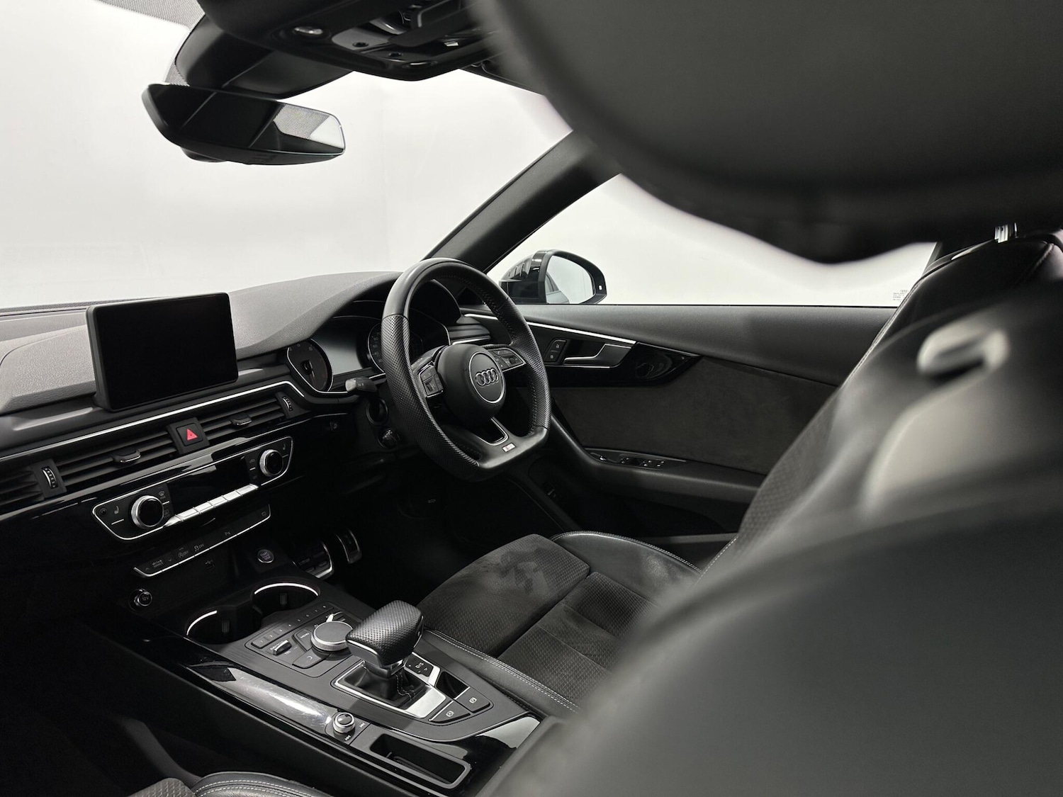 Used Audi A4 2019 for sale - 77091626: Photo 30