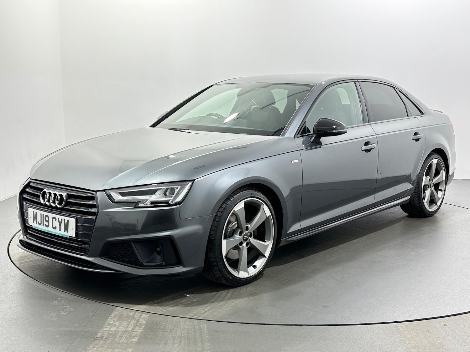 Used Audi A4 2019 for sale - 77091626: Photo 4