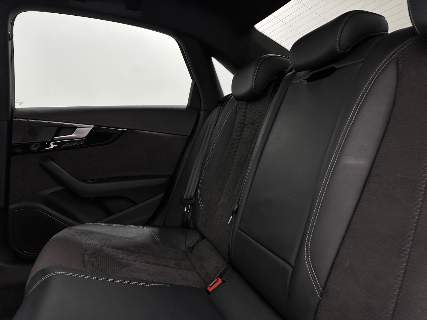 Used Audi A4 2019 for sale - 77091626: Photo 40