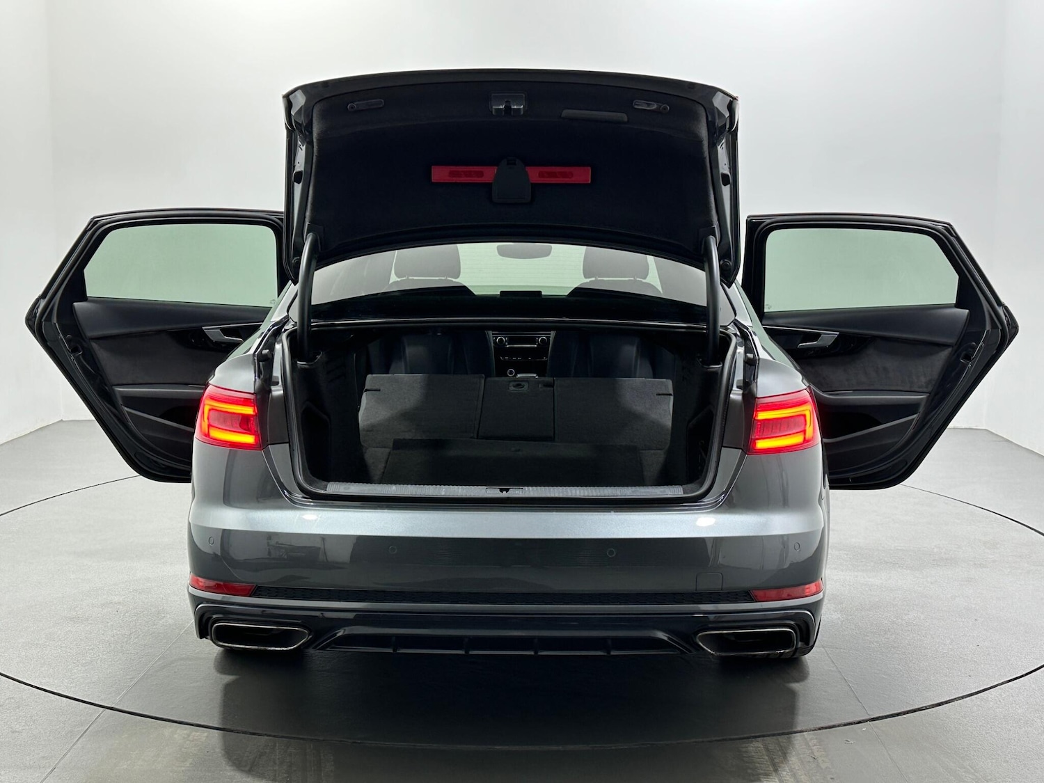 Used Audi A4 2019 for sale - 77091626: Photo 45